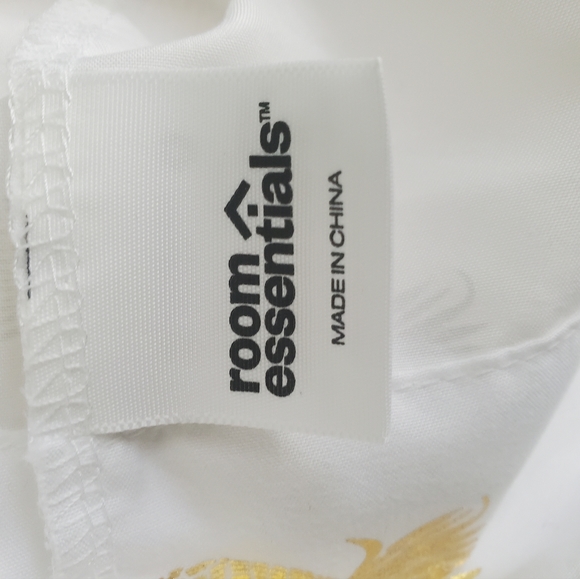 Room Essentials metallic pineapple sheet set - Picture 3 of 4